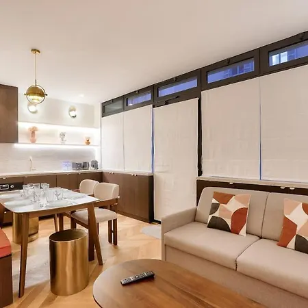 Διαμέρισμα Sublime Duplex Avec Salle De Cinema Παρίσι