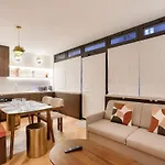 Appartement Sublime Duplex Avec Salle De Cinema Parijs