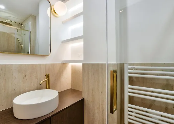 Sublime Duplex Avec Salle De Cinema Διαμέρισμα